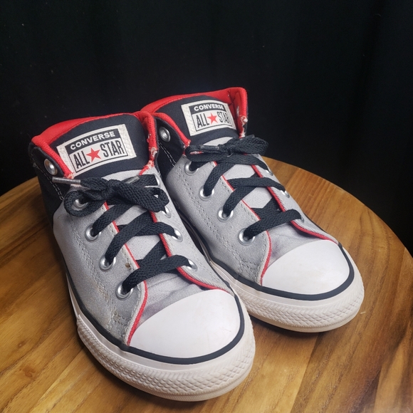 Converse Allstars Chuck Taylor - Black / Gray / Red - size 2 Youth or Women's 4 - Picture 3 of 9
